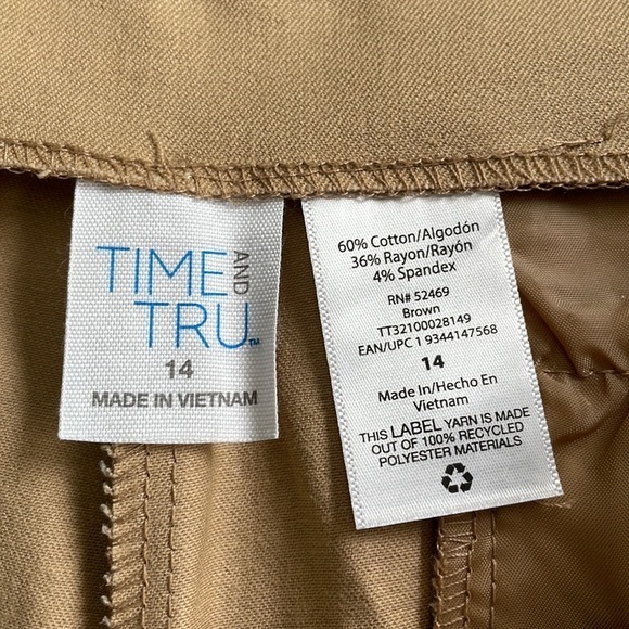 Time and Tru Tan Skinny Four Way Stretch Pants with Side Zipper - Various Sizes - Picture 13 of 15